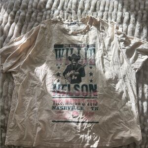 Daydreamer Willie Nelson Tee